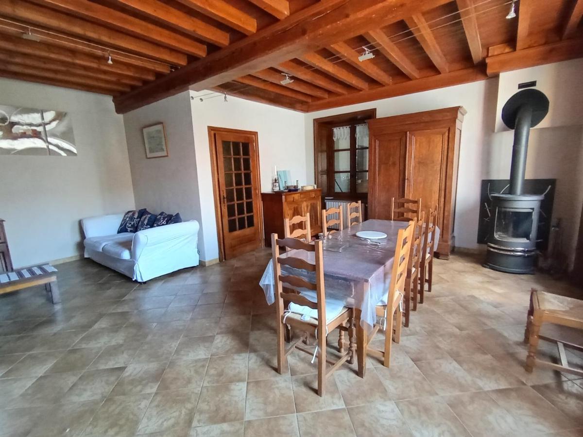 Holiday home Des Pierres Dorees Saint-Germain-Nuelles